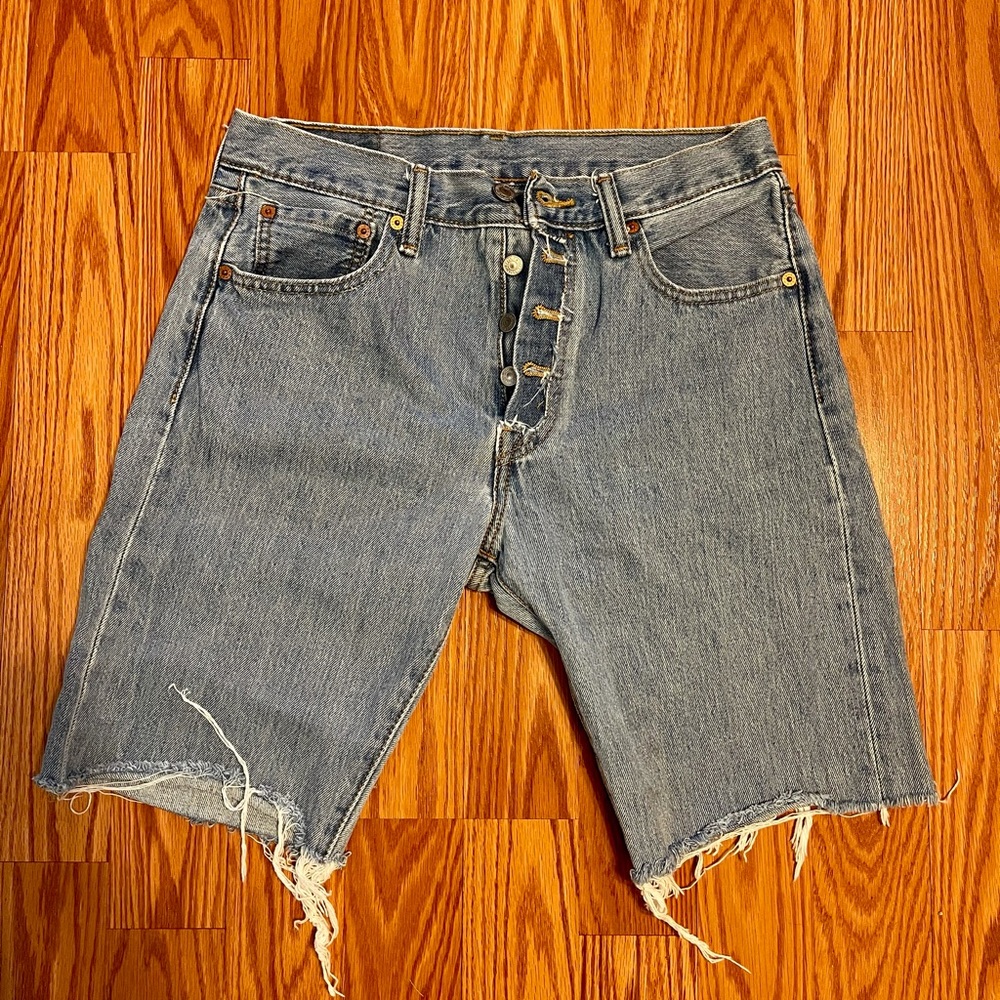 Levi’s shorts vintage looking